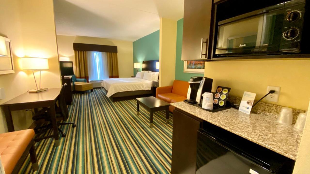 Holiday Express & Orlando East-ucf Area By Ihg 2*