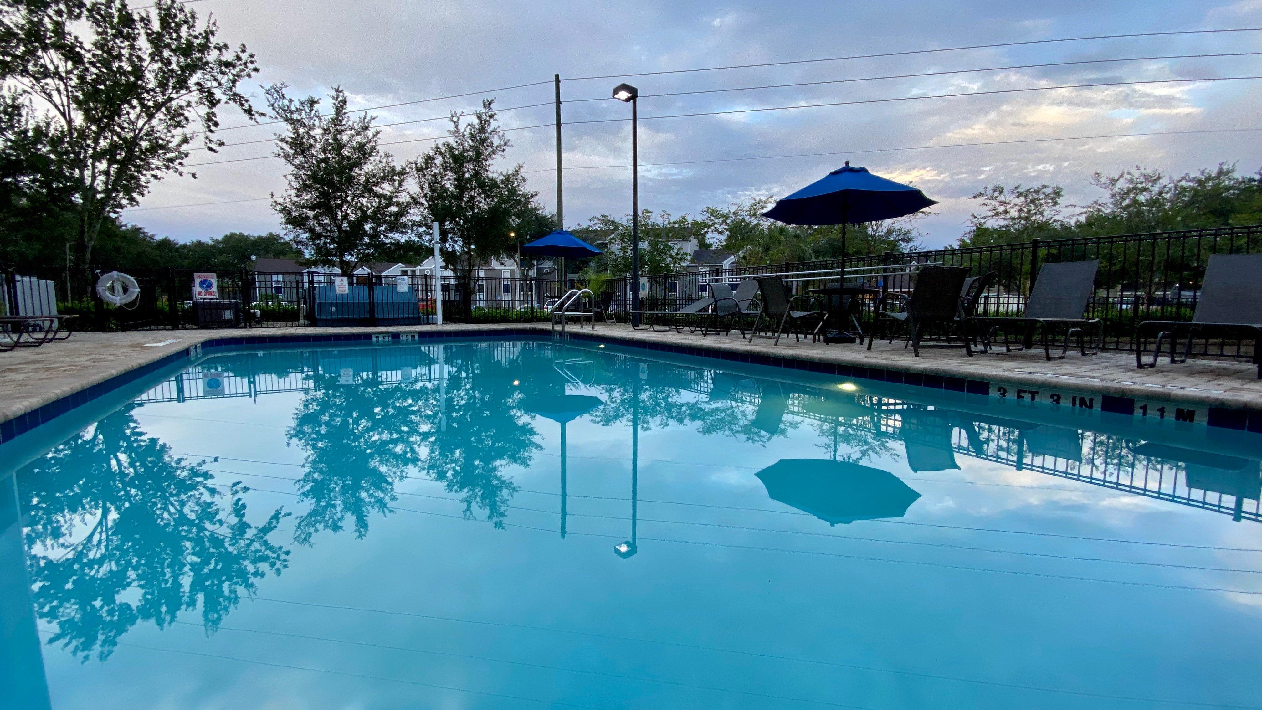 Holiday Express & Orlando East-ucf Area By Ihg